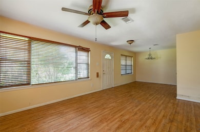 1826 Viking Dr, Houston, TX 77018 - photo 5