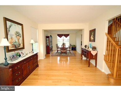 9 Picasso Ct, East Windsor, NJ 08520 - photo 2
