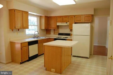 12 Hawthorne Ct, Stafford, VA 22554 - photo 6