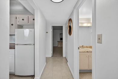 26 Golfs Edge, West Palm Beach, FL 33417 - photo 3