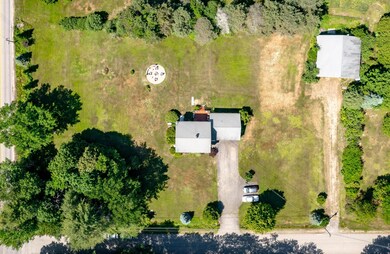 4 Mahlon Ave