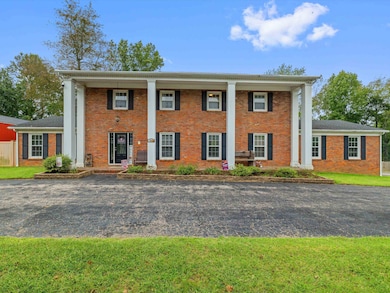 1318 Woodmere Ln, Owensboro, KY 42303 - photo 2