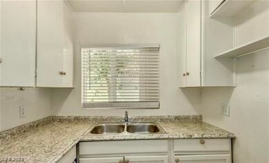 415 S 11th St unit 2, Las Vegas, NV 89101 - photo 3