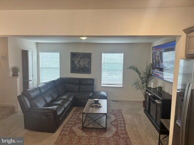 109 Kuechler Ct, Reading, PA 19606 - photo 7