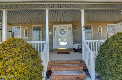 34 Farley Cir, Lewisburg, PA 17837 - photo 3