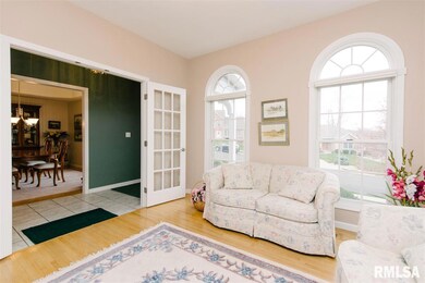 4120 W Vistaridge Ct, Peoria, IL 61615 - photo 7