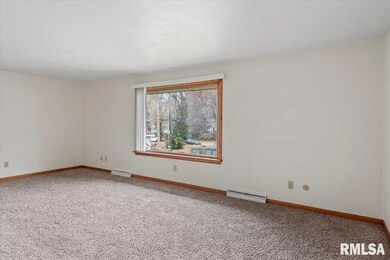 811 W Governor St, Springfield, IL 62704 - photo 7