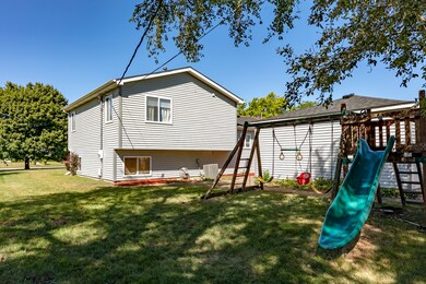 2407 Hebron Ave, Zion, IL 60099 - photo 6