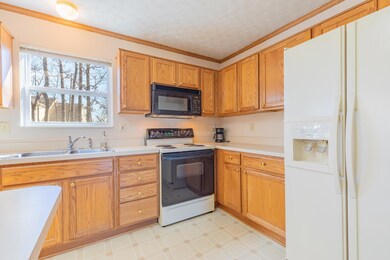 8183 Coldharbor Blvd, Lewis Center, OH 43035 - photo 7