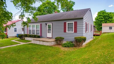 251 Forrest Ave, Wabash, IN 46992 - photo 2