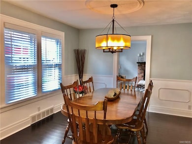 378 Bennett St, North Tonawanda, NY 14120 - photo 7