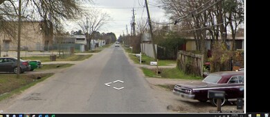 Additional street view (Luthe)