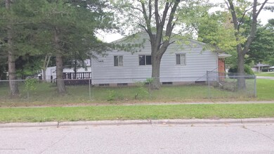 #2 Side Yard