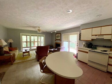 9383 S Pointe Retreat Dr unit 69, Bloomington, IN 47401 - photo 2