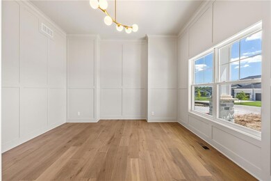 12604 W 170th St, Overland Park, KS 66221 - photo 6