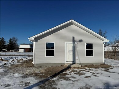 37 Rural St, Austin, IN 47102 - photo 5