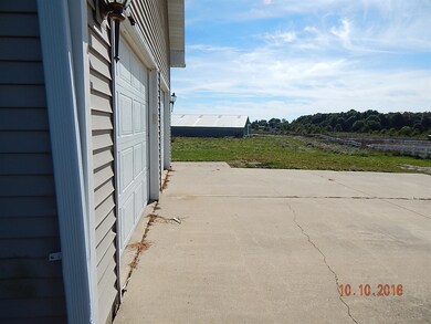 1247 N 500 E, Rolling Prairie, IN 46371 - photo 4