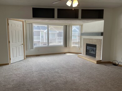 6032 Park Ridge Rd unit 6032, Loves Park, IL 61111 - photo 6