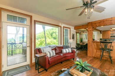 320 Creekside Way unit A-101, Burnsville, NC 28714 - photo 4