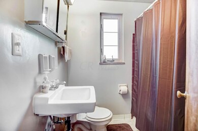 FULL BATH