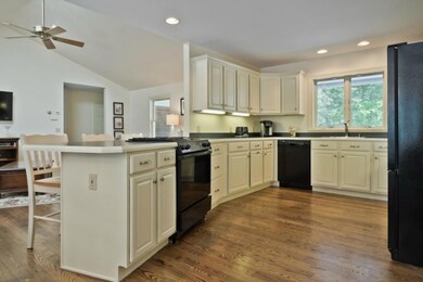 65 Spring Valley Rd, Raymond, ME 04071 - photo 7