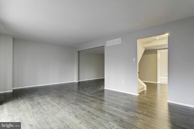 7116 Winter Rose Path, Columbia, MD 21045 - photo 4