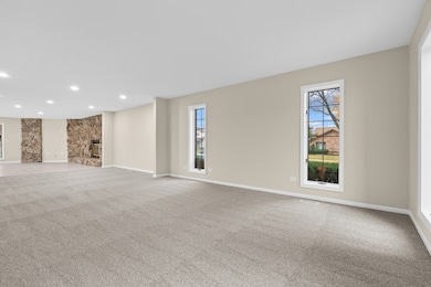 1202 W Surrey Rd, Addison, IL 60101 - photo 6