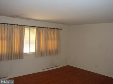 4407 Sharon Dr, Wilmington, DE 19808 - photo 3