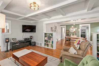 1659 Northwest Dr, Des Moines, IA 50310 - photo 4