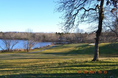 Lake & Golf view
