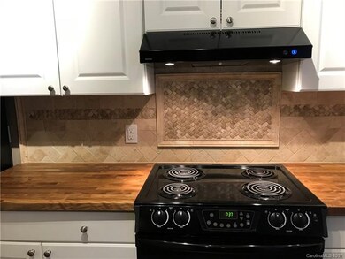 Marble backsplash