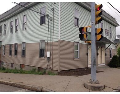 915 Middlesex St, Lowell, MA 01851 - photo 2