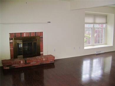668 Georgetowne Village, Indiana, PA 15701 - photo 5