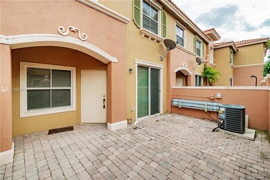 716 SW 106th Ave unit 2009, Pembroke Pines, FL 33025 - photo 2