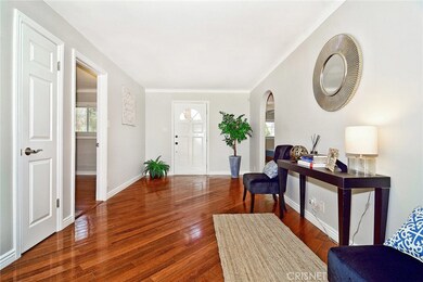 5032 Alhama Dr, Woodland Hills, CA 91364 - photo 3