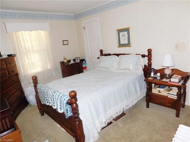 152 Lambert Dr, Asheboro, NC 27205 - photo 7