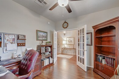 7711 Chateau Point Ln, Houston, TX 77041 - photo 7