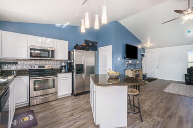Kitchen 3