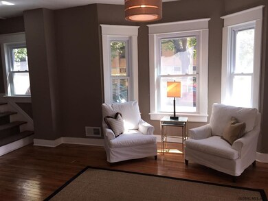 253 Myrtle Ave, Albany, NY 12208 - photo 5