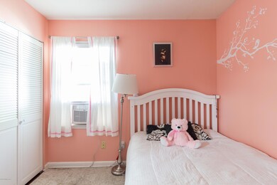 9308 Pagoda Dr, Louisville, KY 40229 - photo 6