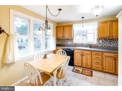 30 Kenwood Dr, Cherry Hill, NJ 08034 - photo 3