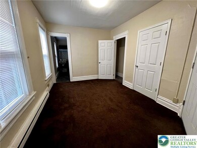 40 N 10th St unit 2, Allentown, PA 18101 - photo 2