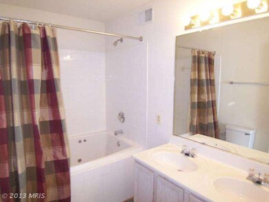 10860 Will Painter Dr, Owings Mills, MD 21117 - photo 6