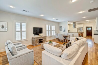 636 Columbia St, Houston, TX 77007 - photo 3