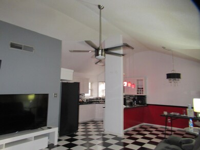 208 Crocker Dr, Horizon City, TX 79928 - photo 6