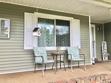 2008 Windsor Dr, Columbia, TN 38401 - photo 4