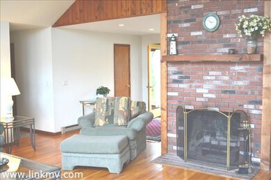 26 MacHipscat Trail, Vineyard Haven, MA 02568 - photo 4