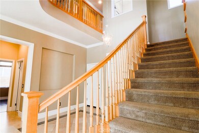 28564 Horseshoe Cir, Santa Clarita, CA 91390 - photo 4