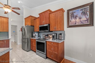 115 Huntley Oaks Blvd, Lake Placid, FL 33852 - photo 6