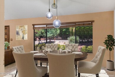 006_Dining